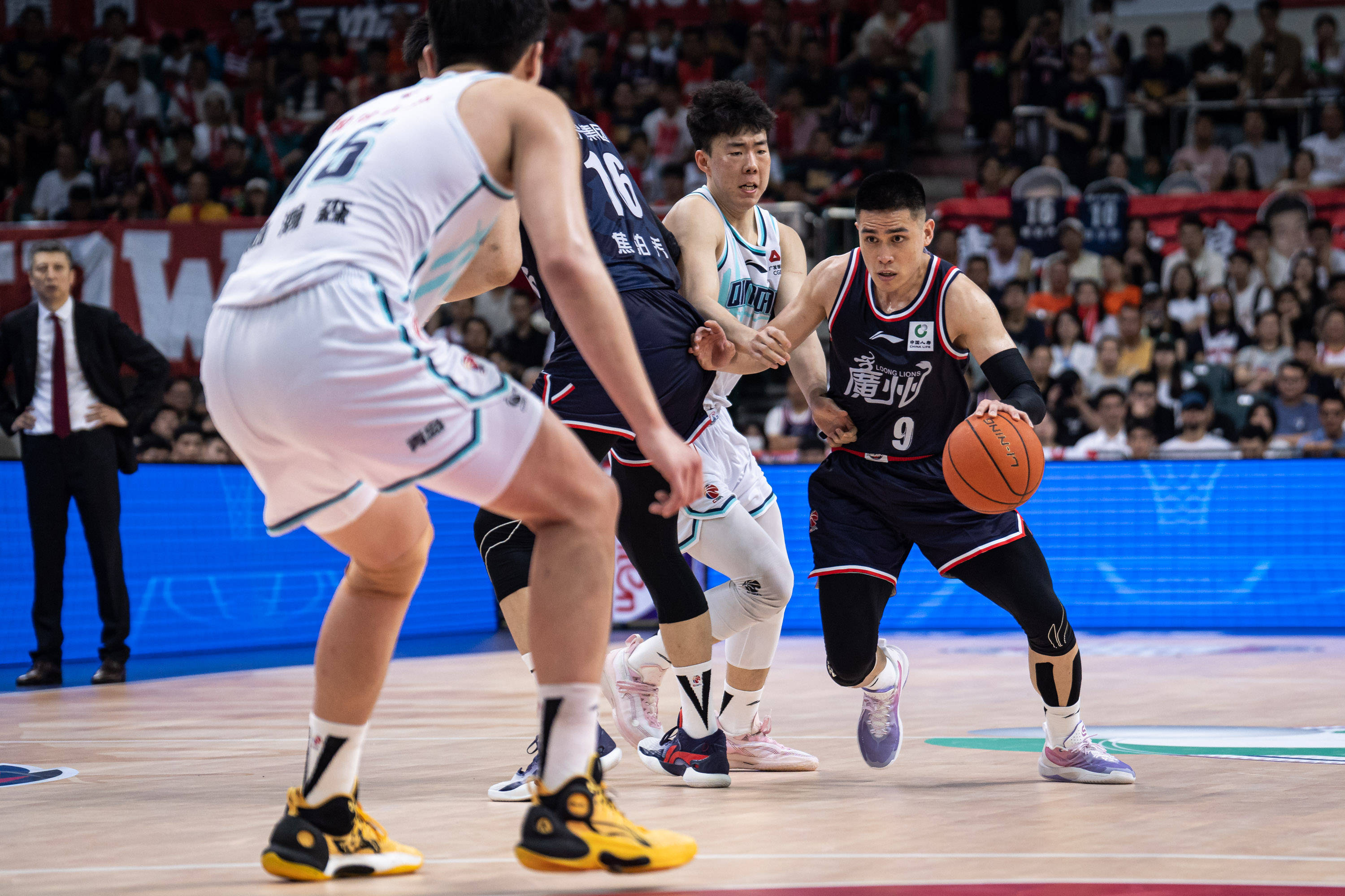 经打拼多年 经打拼多年