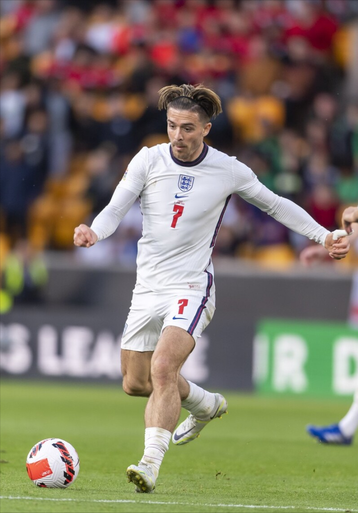 詹姆斯谈非 詹姆斯谈非