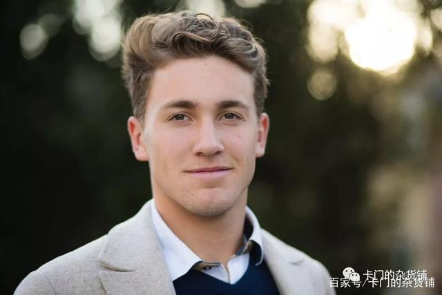 不满当场朝 不满当场朝