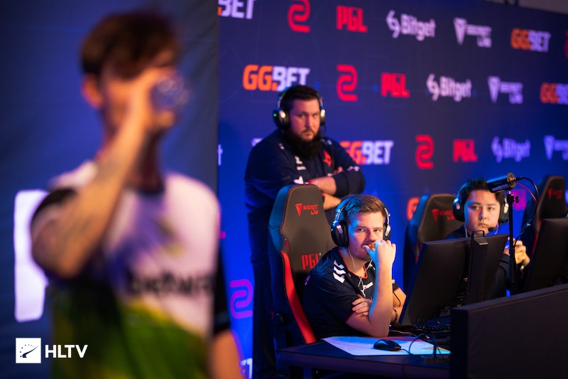 了吕布限定 了吕布限定