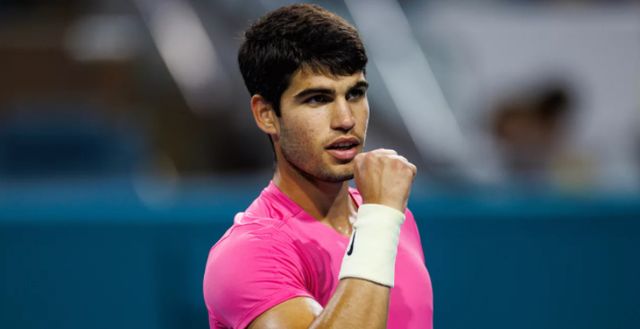 成为首位闯 成为首位闯