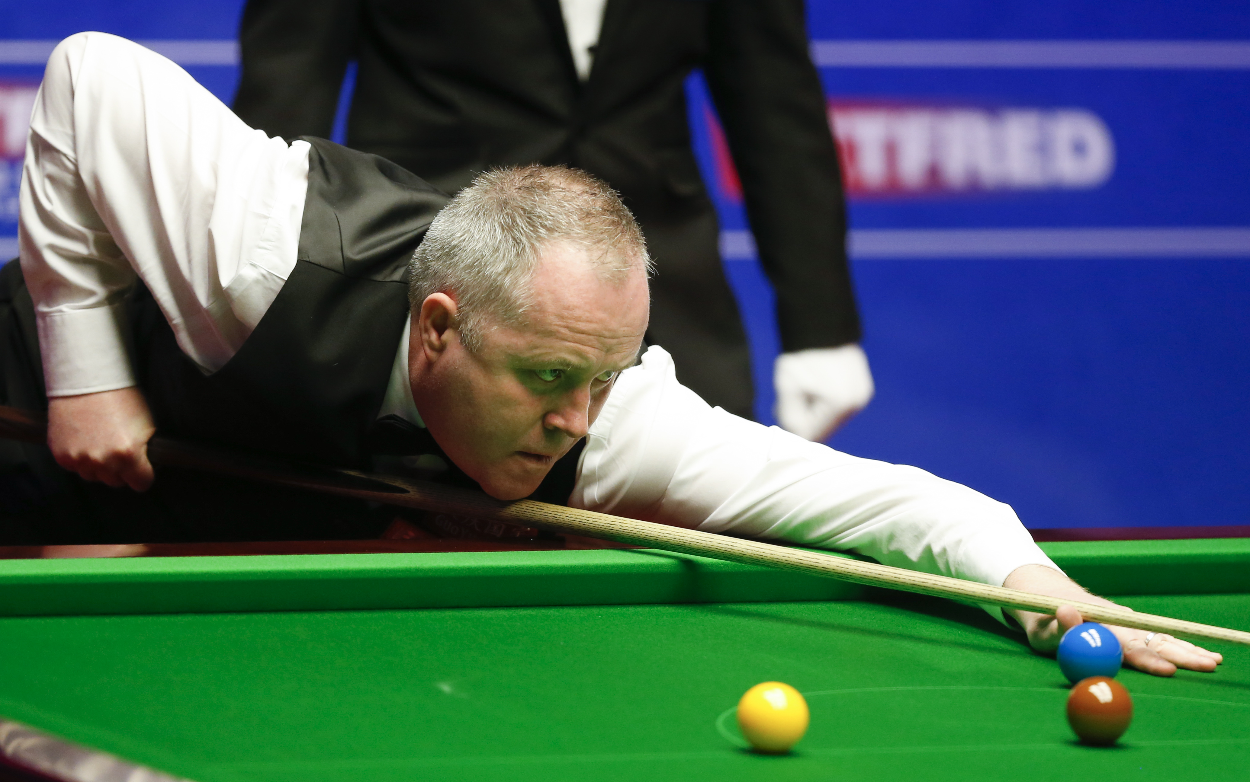 全队上下的 全队上下的