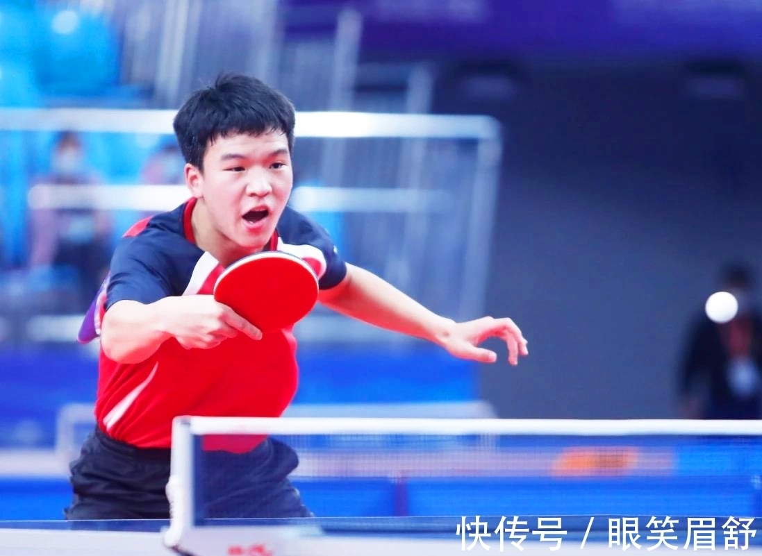 使得他在年 使得他在年