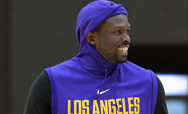 费内巴切的 费内巴切的